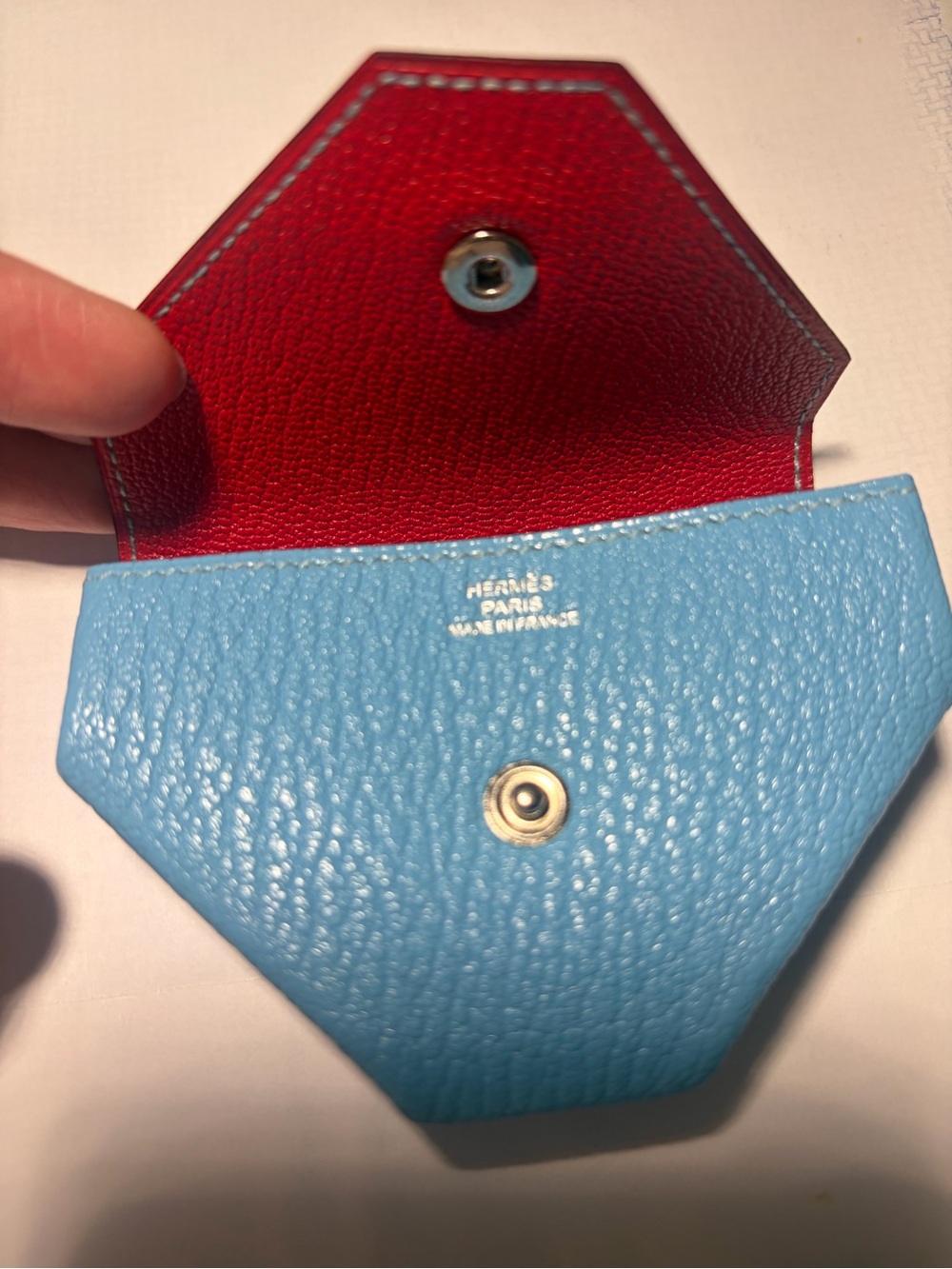Hermes Light Blue Leather Coin Pouch with red interior- bicolor new with box - Picture 3 of 7